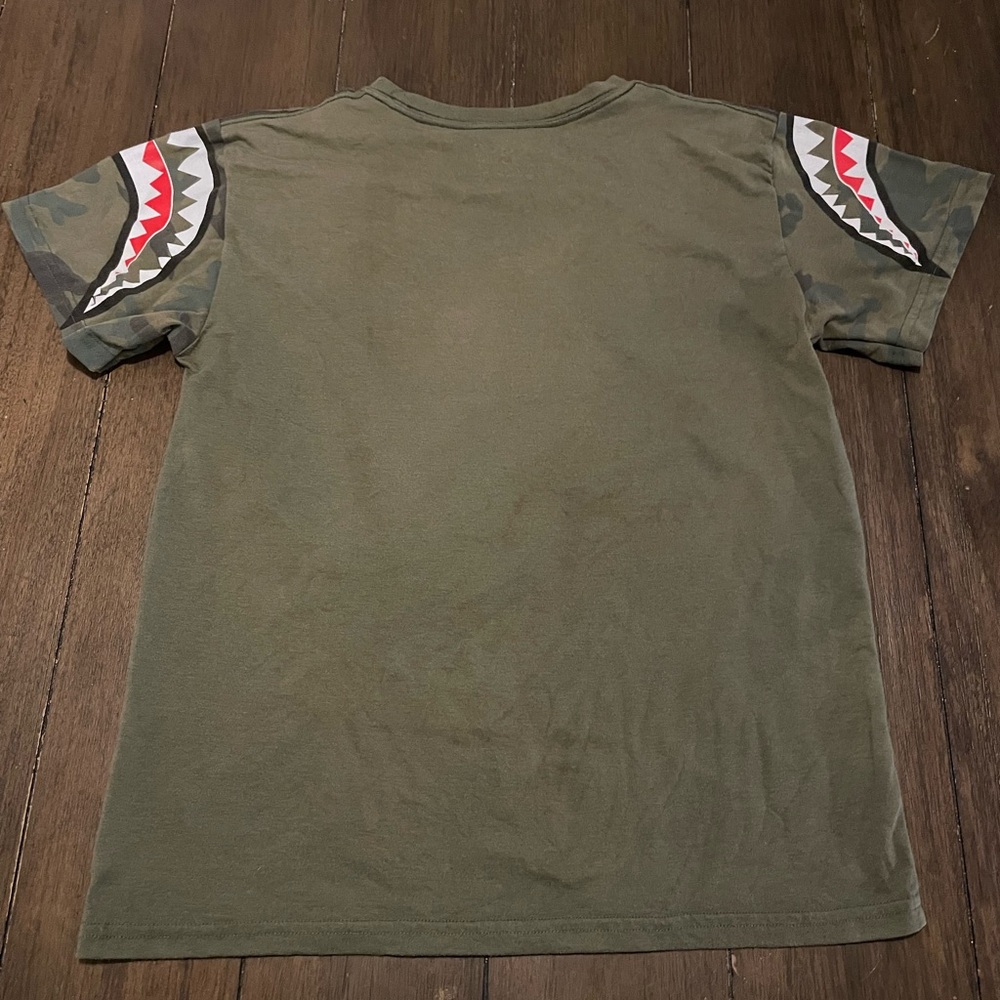 🔴 Fresh Laundry Camo Tshirt - Picture 5 of 6